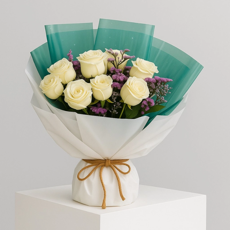 10 White Roses Hand Bouquet
